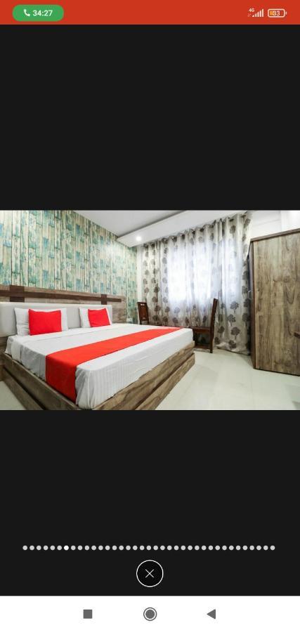 Hotel Almond Zirakpur Kültér fotó