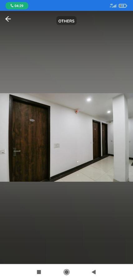 Hotel Almond Zirakpur Kültér fotó