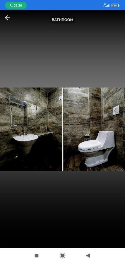 Hotel Almond Zirakpur Kültér fotó